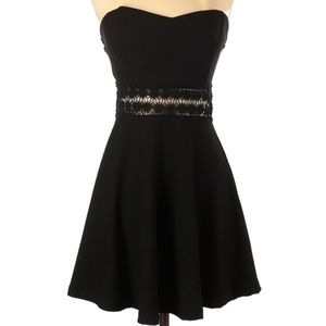Lulu’s Black Strapless Skater Dress